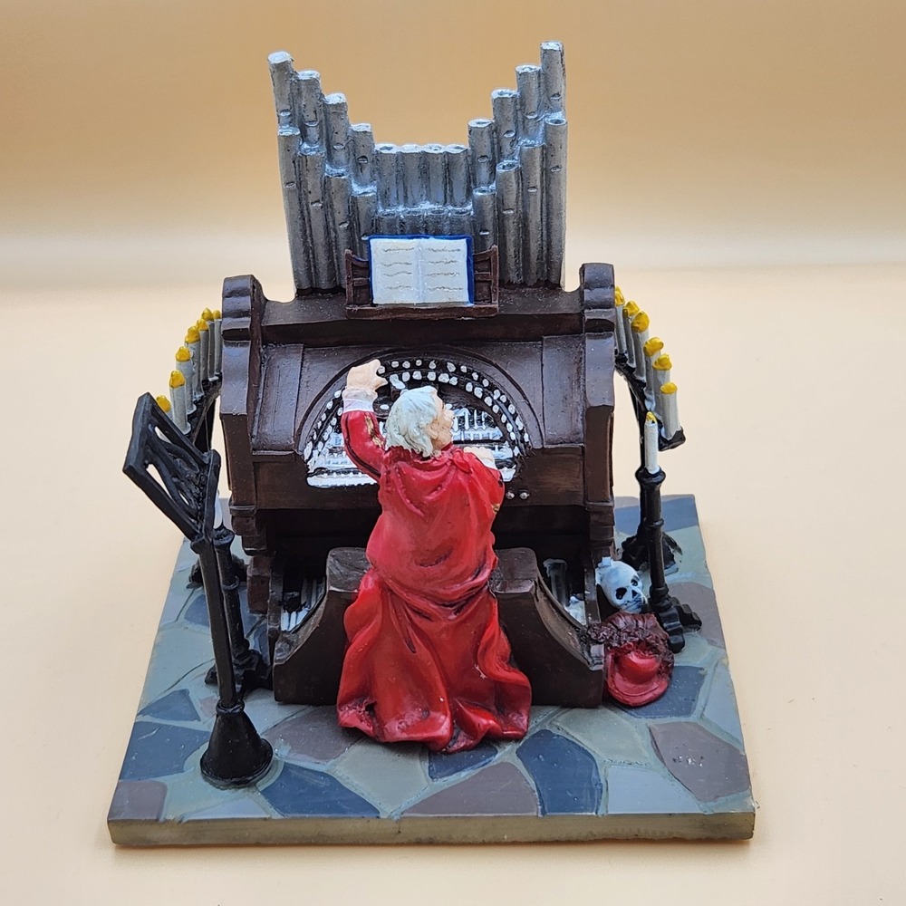 Lemax Spooky Town Halloween Village Phantom of the Opera Table Accent 2006 63551